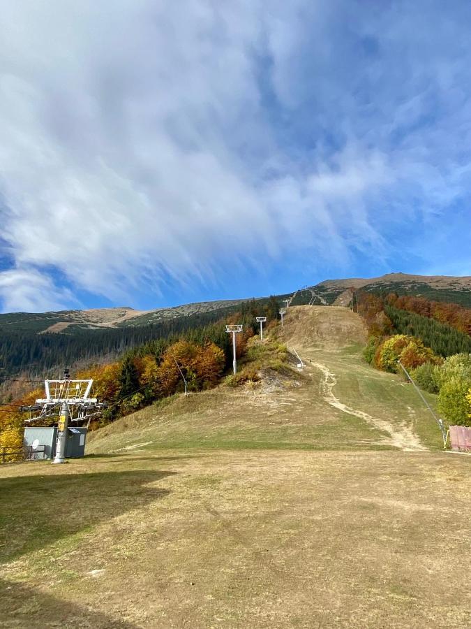 Apartment Anna Chopok, 1 110 M, Highest In Central Europe, On A Hiking Trail To Dumbier Demänovská Dolina Exterior foto